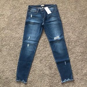 Brand new Stevie Hender (online boutique) size 11. Runs small.